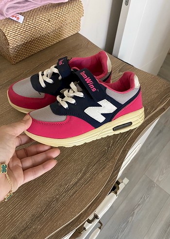 Ne balance Çocuk Pembe Baskılı Cırt Cırtlı Spor Ayakkabı