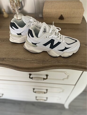 38,5 Beden beyaz Renk New balance 9060 spor ayakkabı