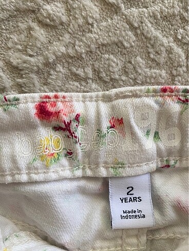 24-36 Ay Beden çeşitli Renk GAP marka iki yaş kız çocuk şort