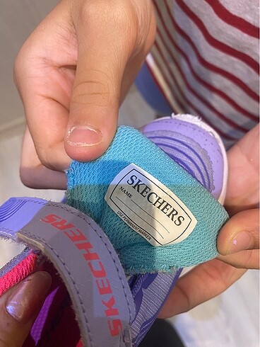 25 Beden mor Renk Skechers 25 numara kız çocuk ayakkabı