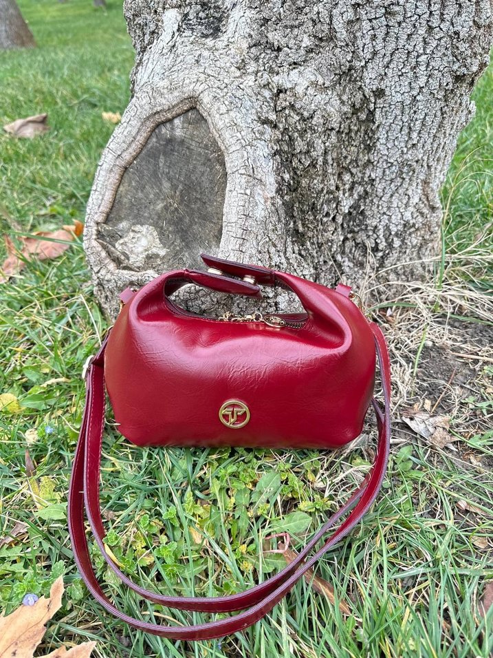 Kahverengi Deri Tokalı Kadın Çantası - Görsel 4