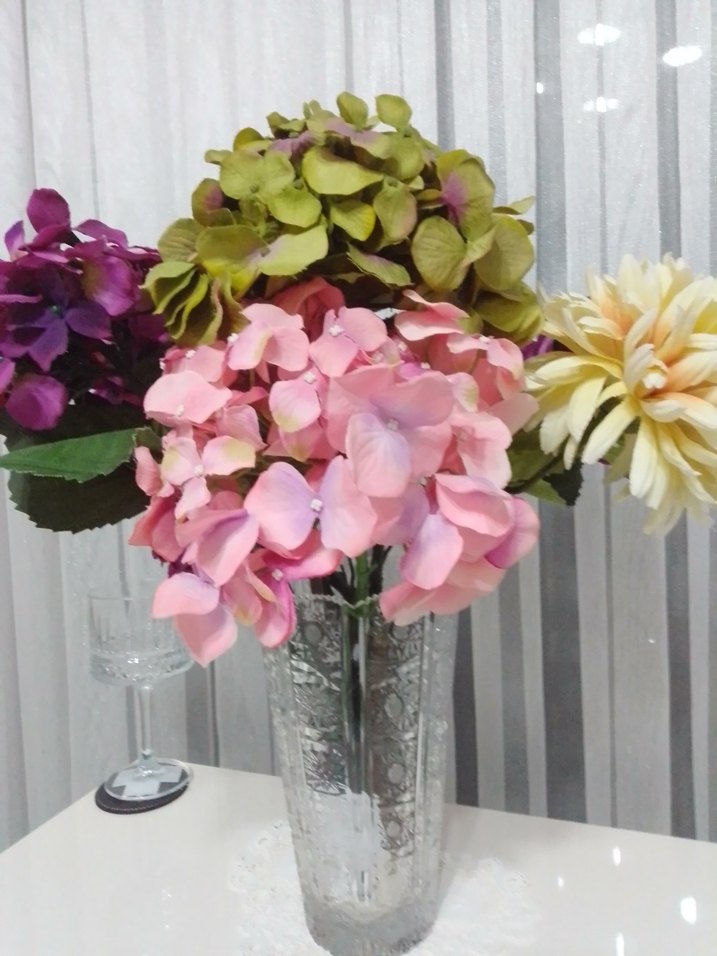 English home'dan alındı çiçekler artı keseme vazo beraber - Görsel 3