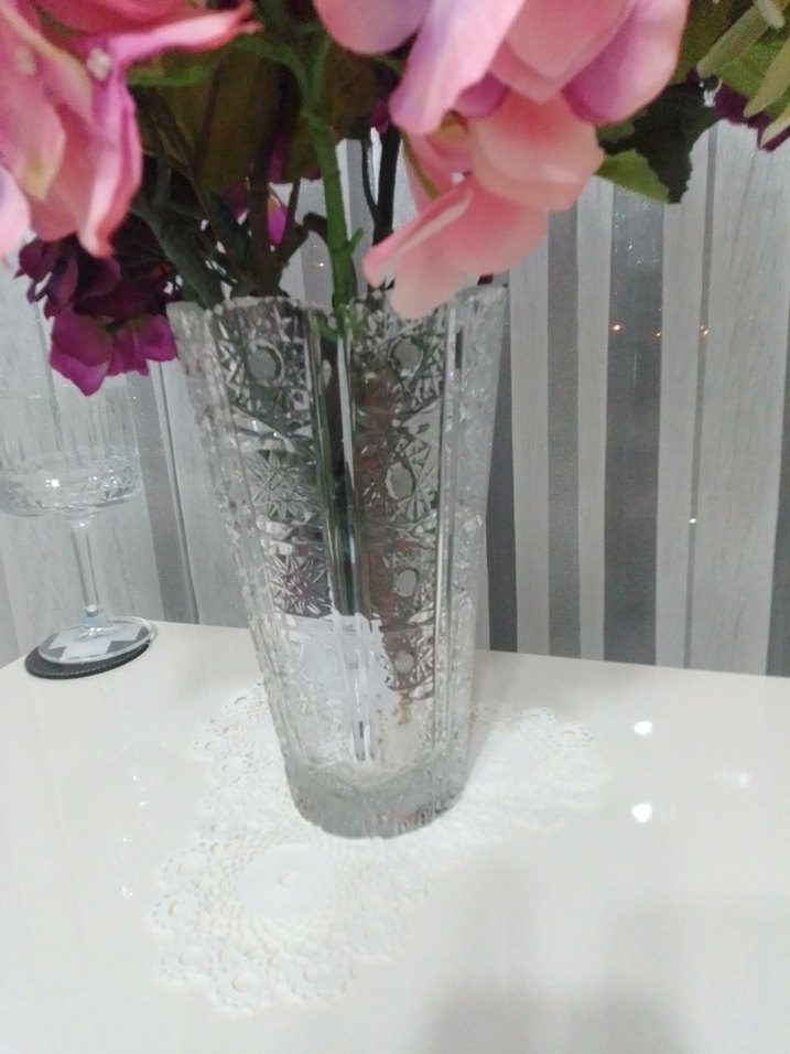 English home'dan alındı çiçekler artı keseme vazo beraber - Görsel 2