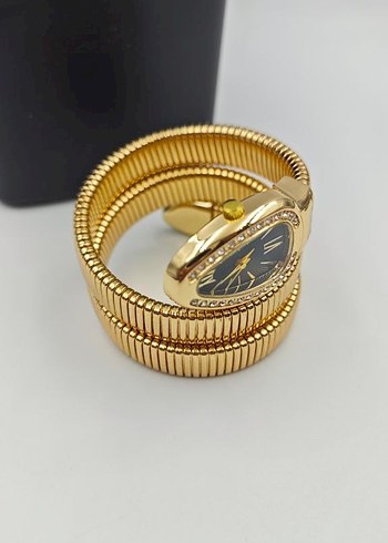 Bulgari model Altın Renkli Klasik Kadın Saati