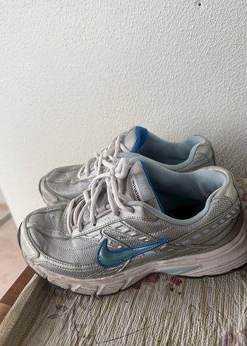 kadın nike ıntıator - Görsel 3