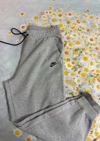 Orjinal nike tech eşofman altı unisex giyime uygundur - Görsel 2