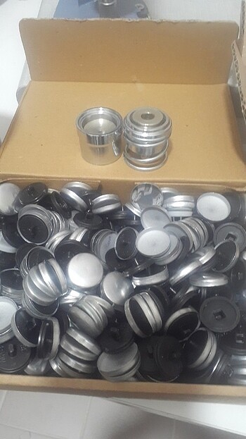 Düğme basma makinasi ve 2 boy kapsül ve kalıpları - Görsel 5