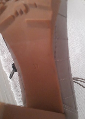 Kadın vizon Deri Dolgu Topuklu Bot - Görsel 4