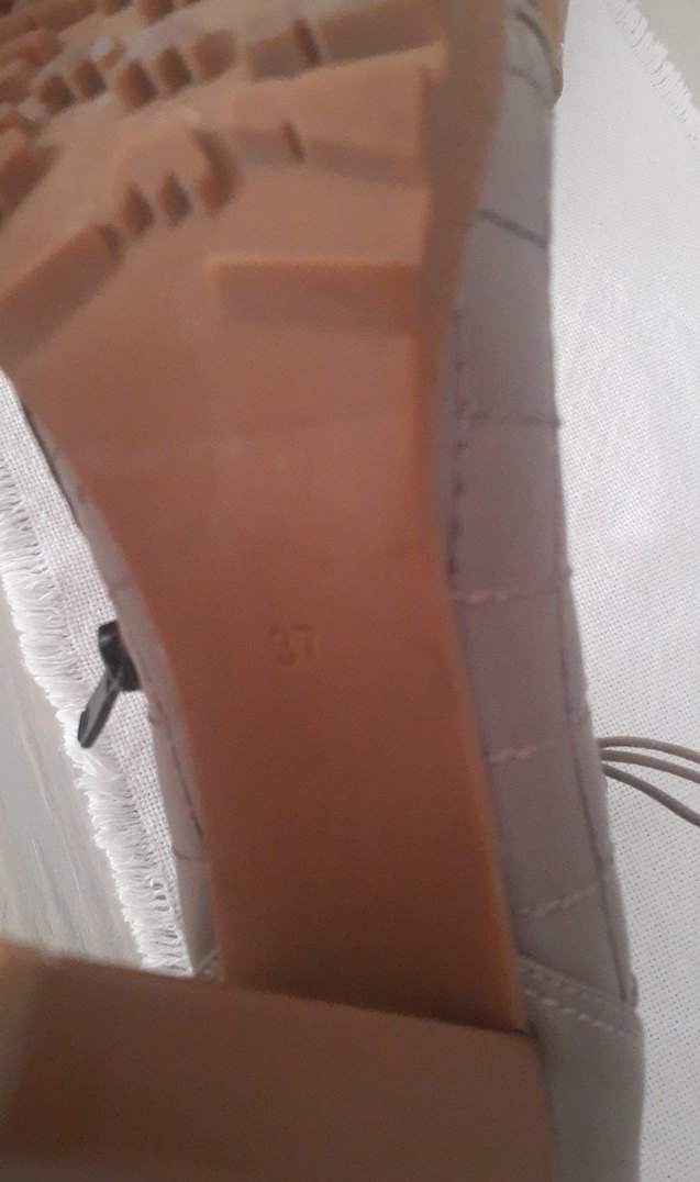 Kadın vizon Deri Dolgu Topuklu Bot - Görsel 4