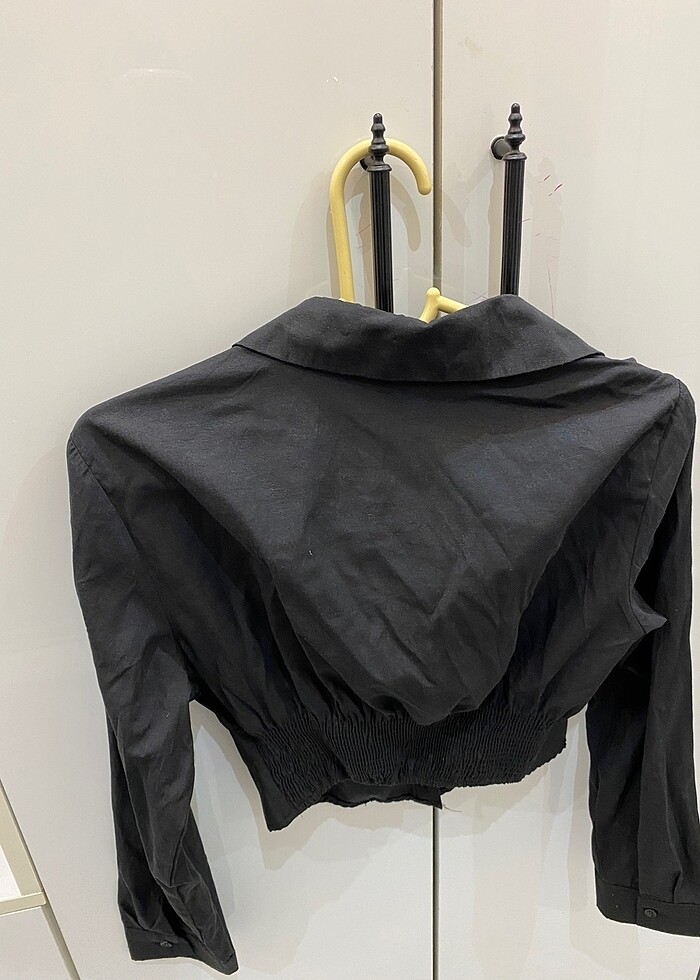 Siyah kısa gömlek - Görsel 3