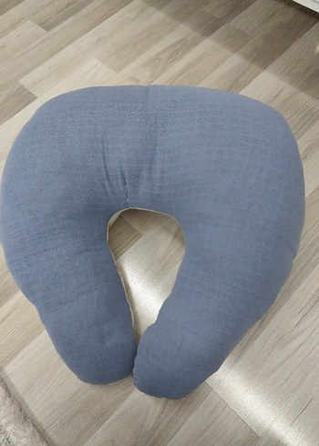 Renkli Desenli Emzirme ve Hamile Yastığı - Görsel 4