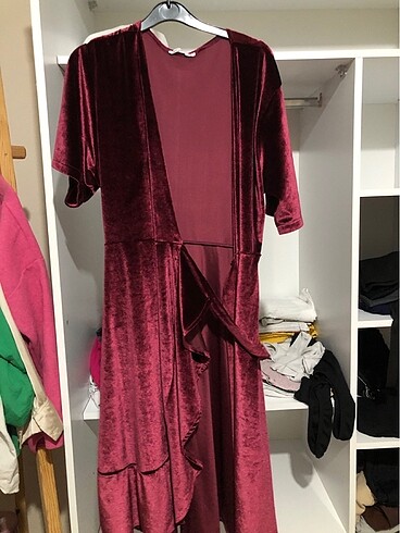 m Beden bordo Renk Saten elbise