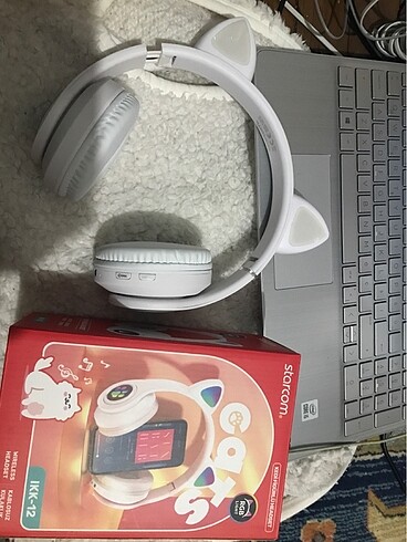 Işıklı kedi kulaklık