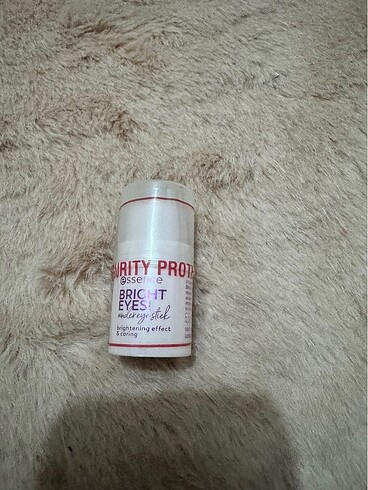 Viral Essence Bright Eyes