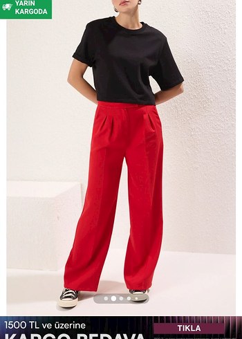 Kırmızı Pilili Kadın Kumaş Pantolon - Görsel 3