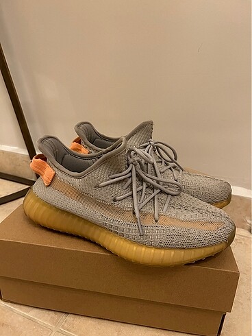 Adidas Yeezy