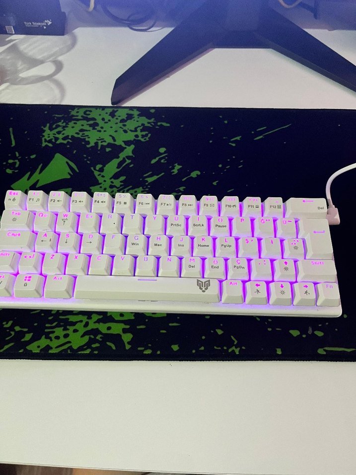 Blueforce blue switch Gaming Klavye - Görsel 2