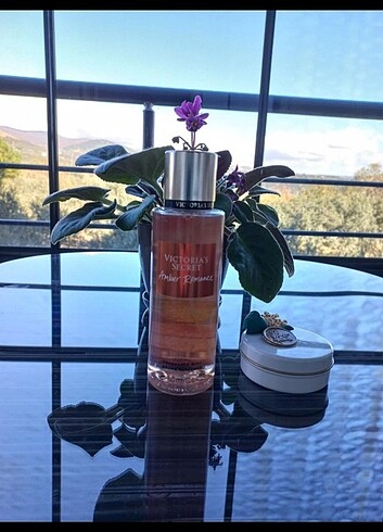 Victoria secret vücut spreyi 