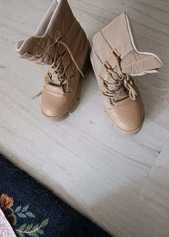 Bej Kadın Dolgu Topuklu Sokak Stili Botlar - Görsel 3