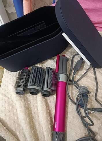Dyson 