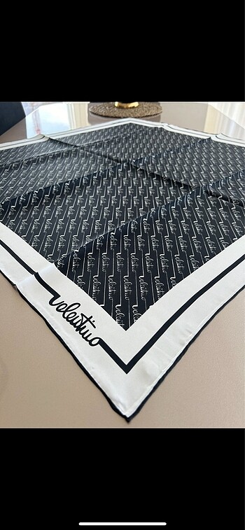 Valentino twill ipek eşarp