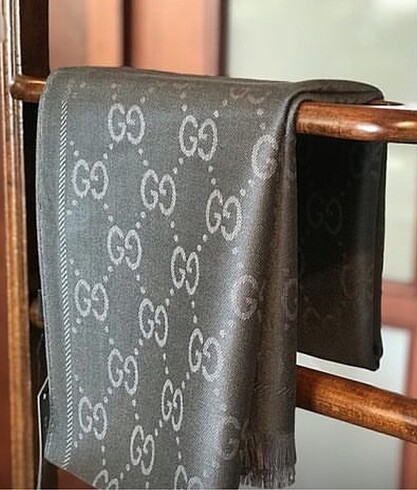 Gucci kaşmir ipek şal
