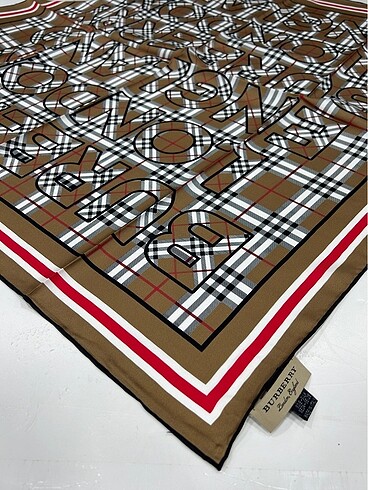 Burberry eşarp