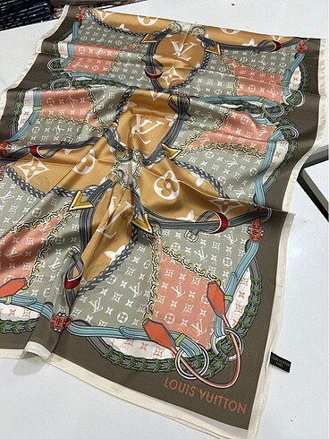 Louis Vuitton Louis vuitton vual ipek şal