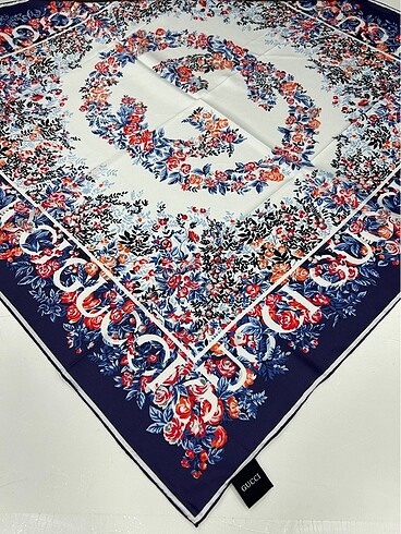 Gucci Gucci eşarp