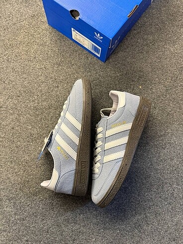 Adidas spezial