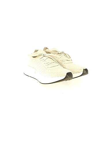 Oysho Oysho Spor Ayakkabı %70 İndirimli.