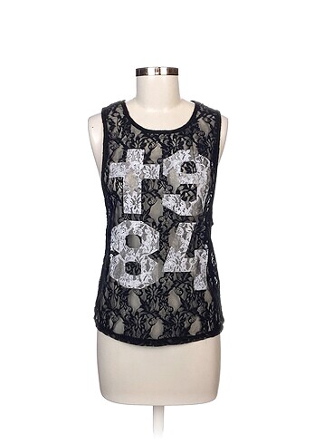 Tally Weijl T-shirt %70 İndirimli.
