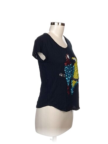 H&M H&M T-shirt %70 İndirimli.