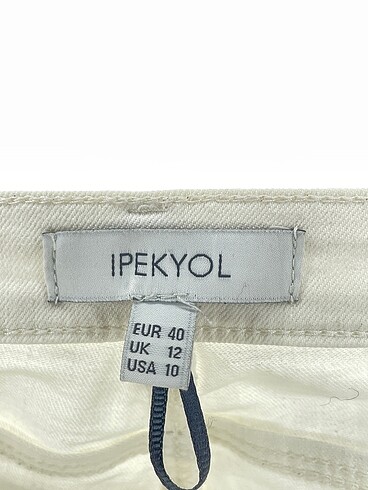 40 Beden beyaz Renk ipekyol Jean / Kot %70 İndirimli.
