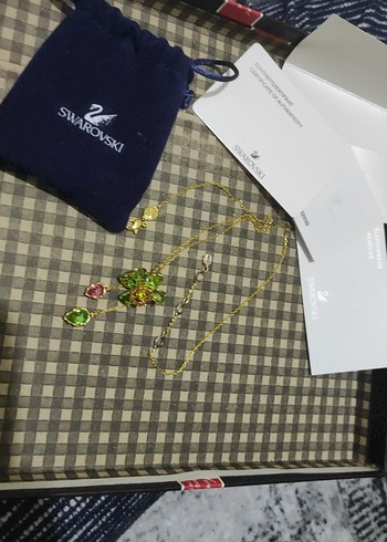 Beden Swarovski idyllia y kolye