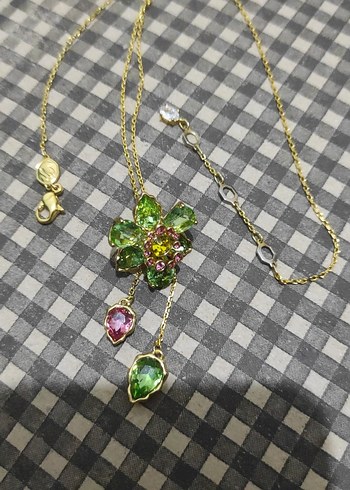 Swarovski idyllia y kolye