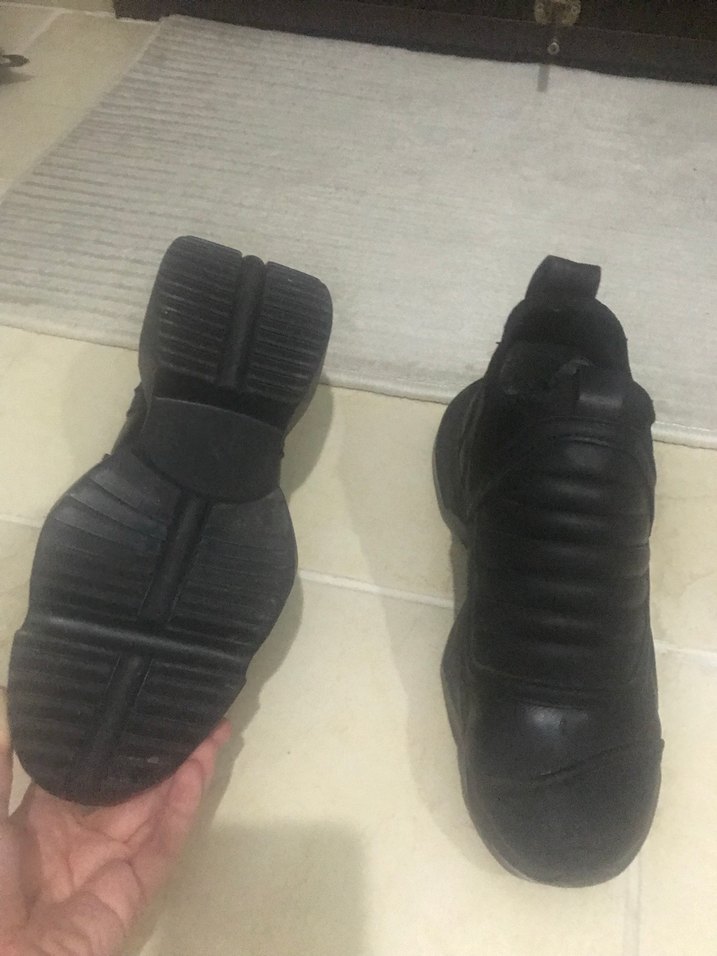 Siyah erkek ayakkabı - Görsel 3