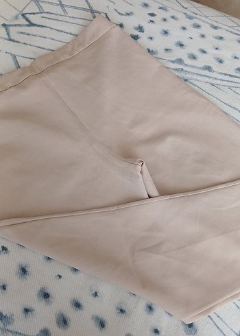 38 Beden ten rengi Renk Bej Midi Kumaş Kadın Pantolon