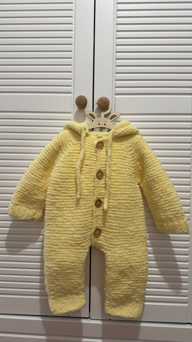 Kapüşonlu Sarı Örgü Bebek Tulumu - Görsel 2