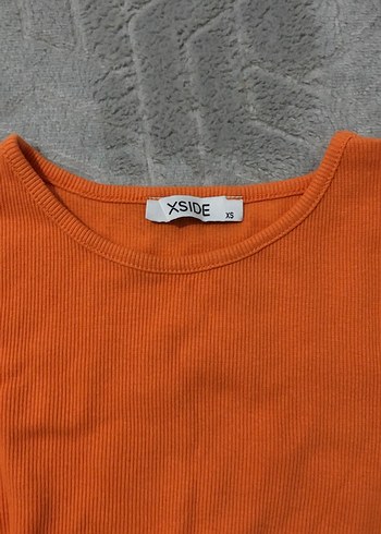 Turuncu Kısa Kollu Kadin crop - Görsel 2