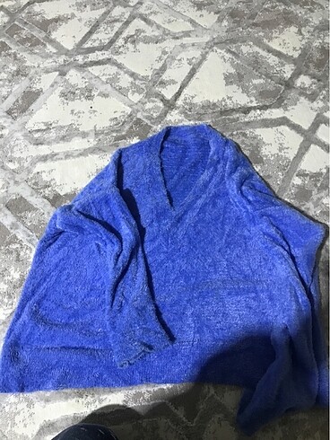 Peluş mavi kazak