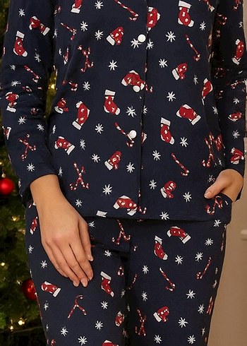 Lacivert Desenli yeni yıl temalı Uzun Kollu Kadın Pijama Takımı - Görsel 2