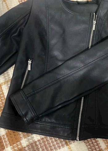 Siyah Fermuarlı Kadın Hakiki Suni Deri Biker Ceket - Görsel 2