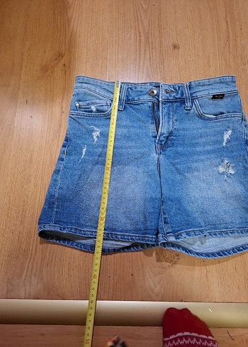 Düğmeli Mavi Mini Kot Şort - Görsel 2