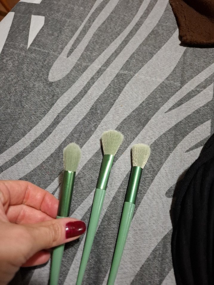 Yeşil Saplı Makyaj Fırçaları Seti - Görsel 4