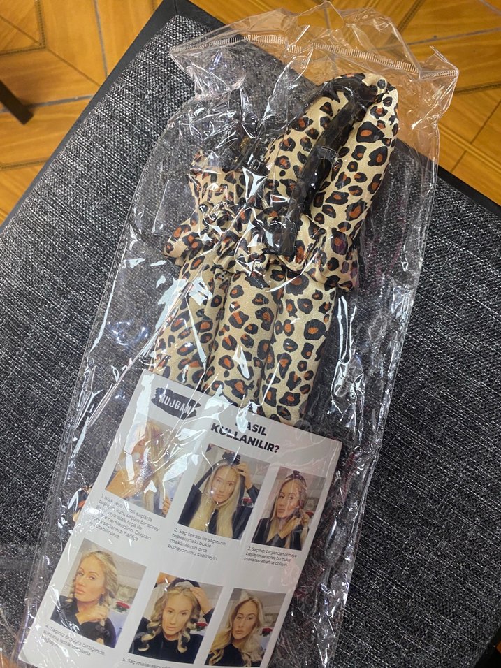 Kahverengi Leopar Desenli Kürklü Saç Sosisi - Görsel 2