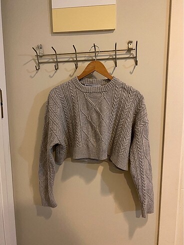 Bershka crop kazak