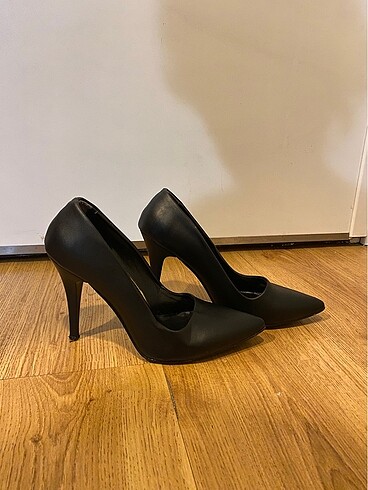 38 Beden Siyah stiletto topuklu ayakkabı