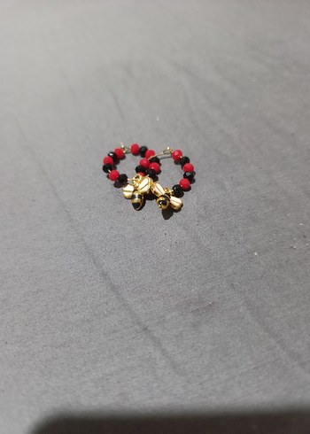 Kırmızı Boncuklu Mini Kadın Küpe - Görsel 2