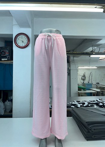 Pembe Rahat Kesim Pantolon